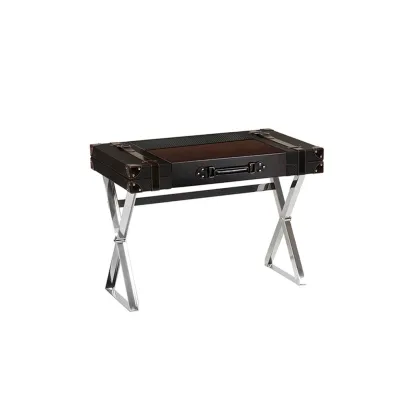 Picture A unique TRAVELER desk made of leather - Collecion Alexandra