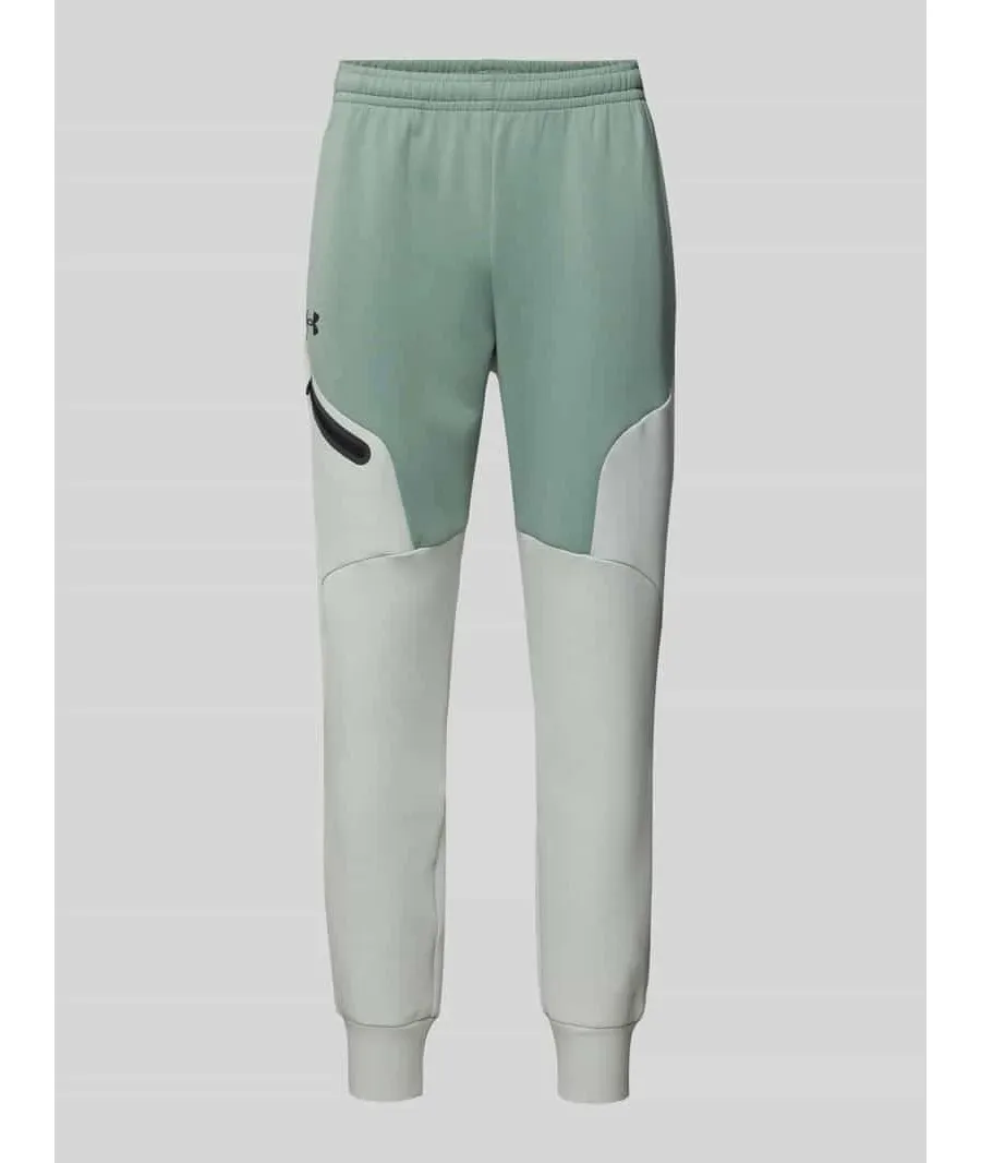 obrazek 1 Spodnie dresowe o kroju relaxed fit z nadrukiem z logo model ‘Unstoppable’