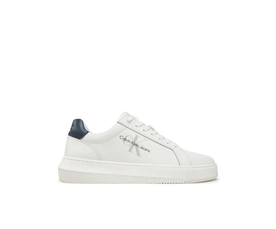 obrazek 1 Calvin Klein Jeans Sneakersy YM0YM00681 Biały