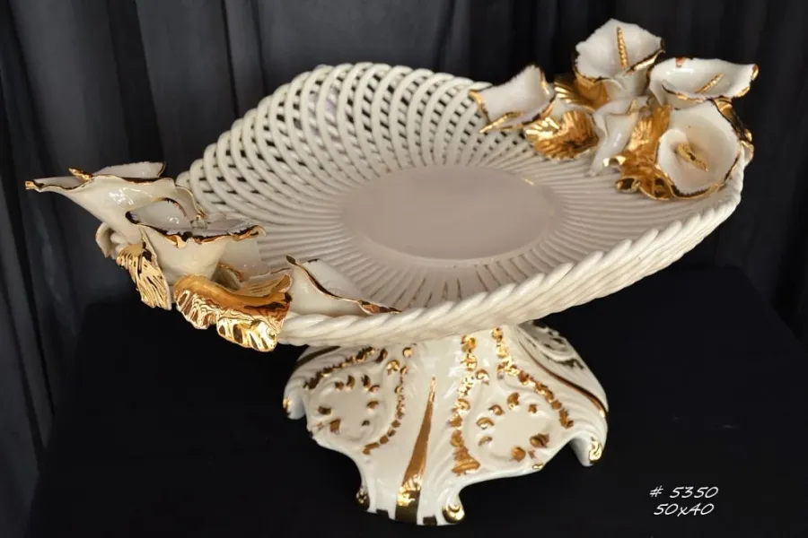 obrazek 2 Gustowna patera ceramiczna ze zdobieniami