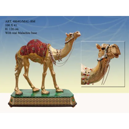 Zdjęcie Niespotykana figura wielbłąda