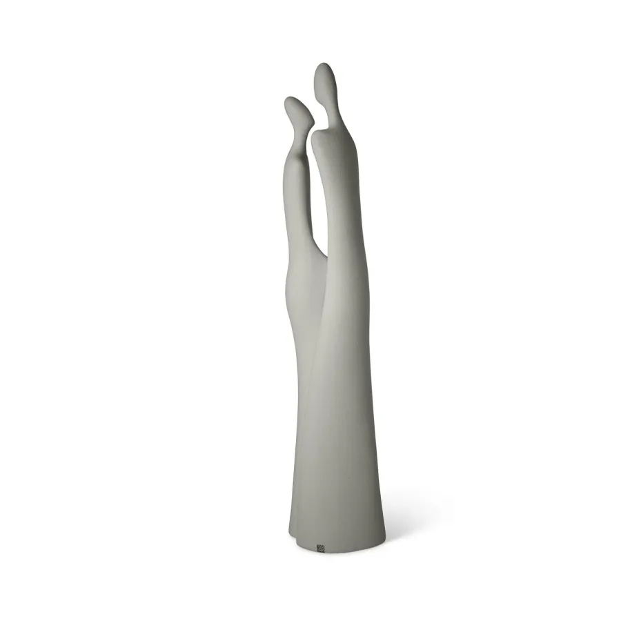 obrazek 8 Stylowa figurka ceramiczna rozmawiającej pary 