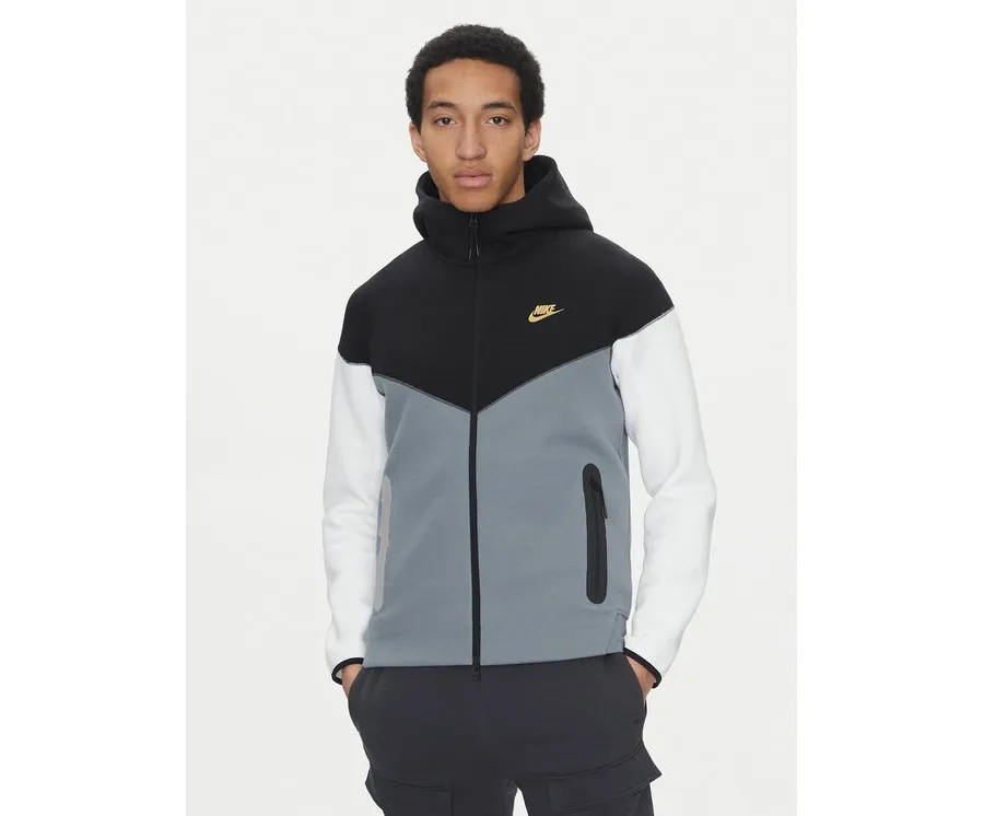 obrazek 1 Nike Bluza FZ4709 Kolorowy Regular Fit