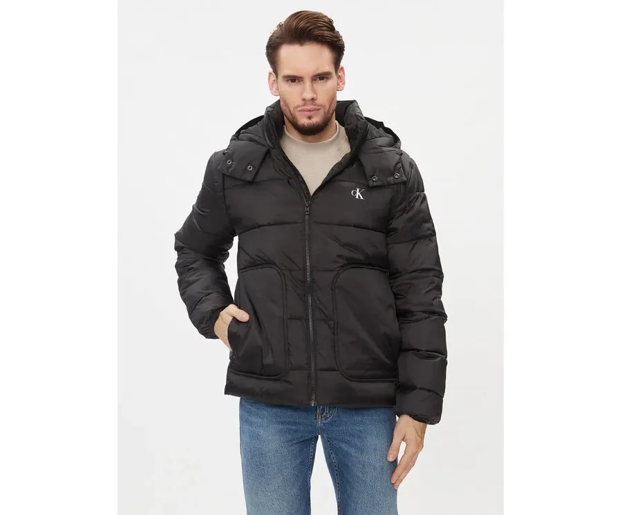 obrazek 1 Calvin Klein Jeans Kurtka zimowa J30J324330 Czarny Regular Fit
