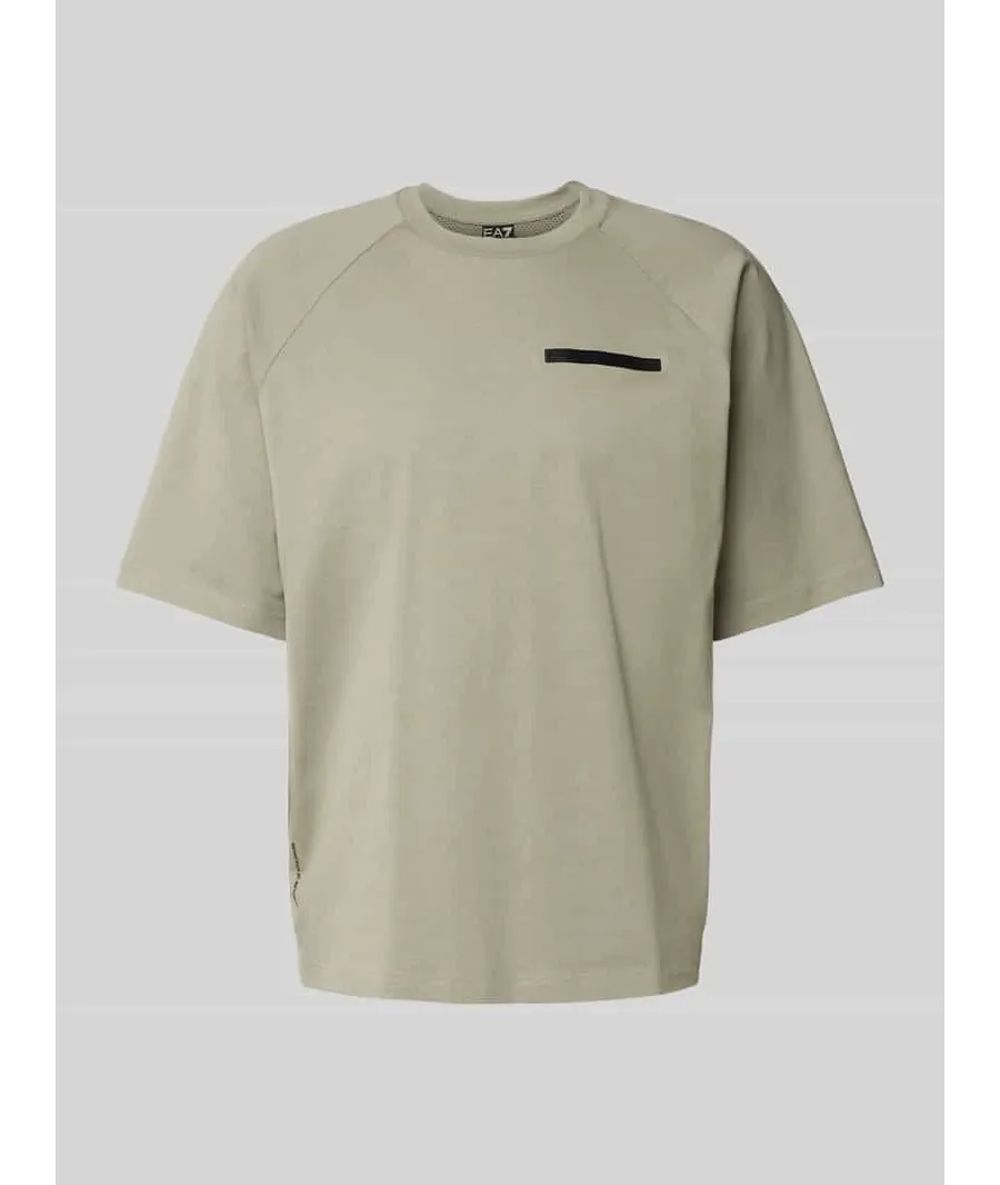 obrazek 1 T-shirt z detalem z logo