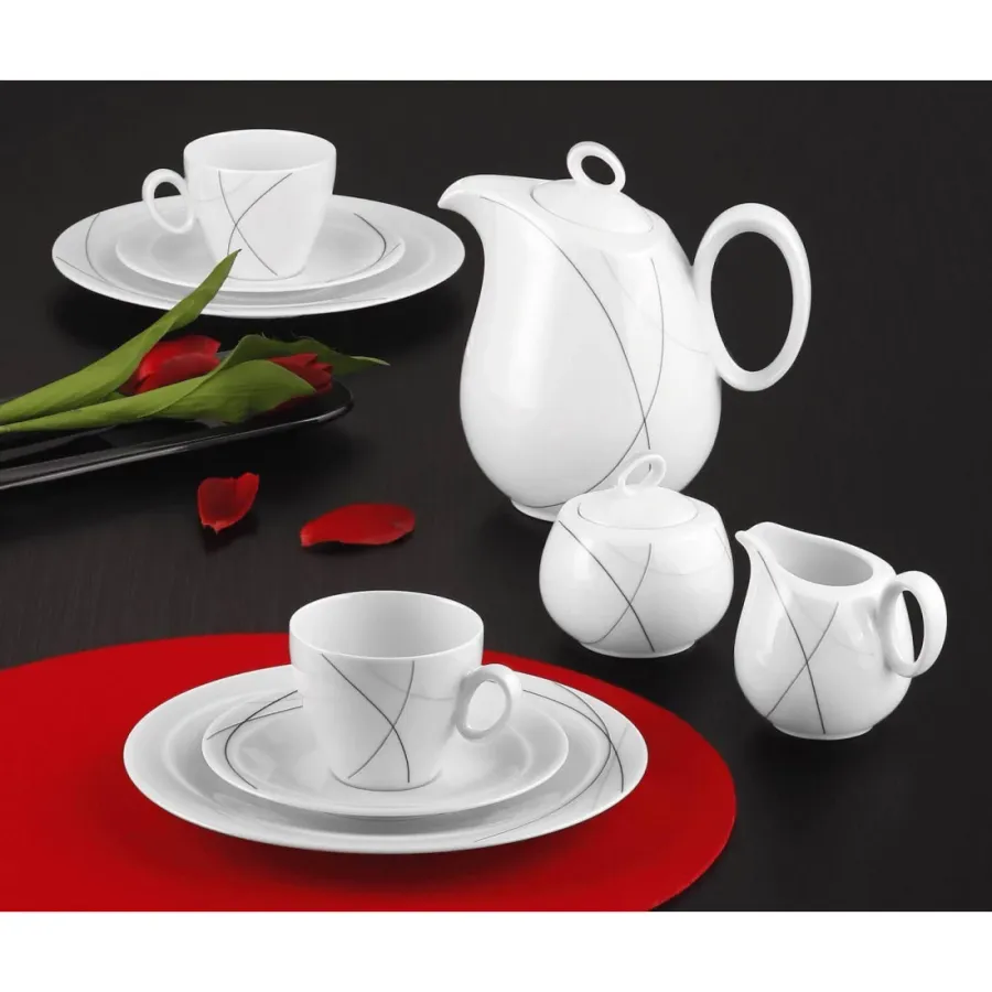 obrazek 3 Piękna porcelanowa filiżanka do kawy z delikatnym zdobieniem - Seltmann Weiden