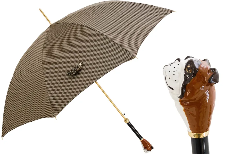 obrazek 1 Stylowy brązowy parasol męski zdobiony drobnym geometrycznym wzorem z rączką – głową buldoga – Pasotti