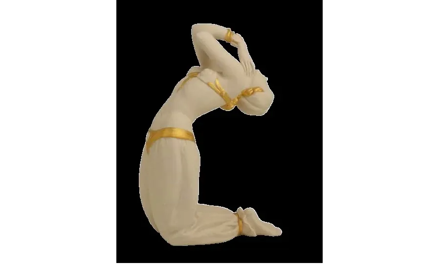 obrazek 1 Śliczna tancerka z porcelany