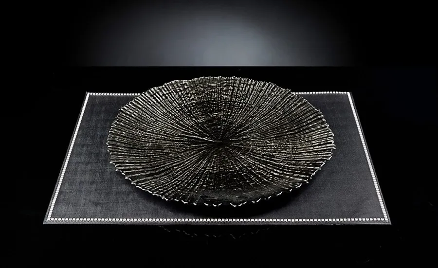 picture 1 Designers, Italian plate of gray glass by Luxury Products