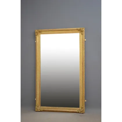 Zdjęcie Znakomite lusterko z XIX wieku z oryginalną błyszczącą płytą lustrzaną w pięknie rzeźbionej ramie