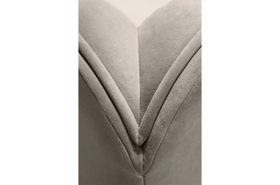 obrazek 7 Beżowa luksusowa sofa dla dzieci