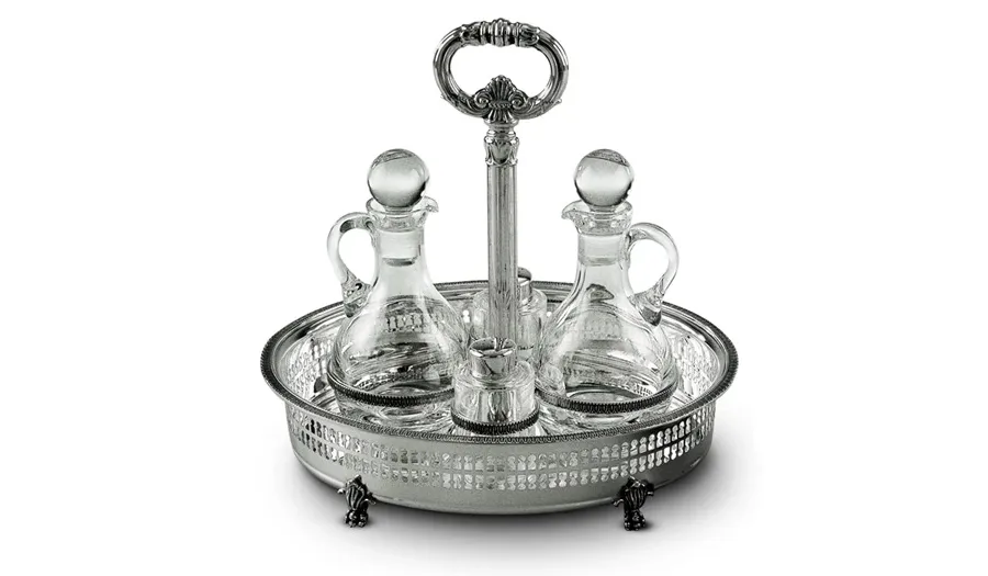 picture 1 Oval cruet with fretwork