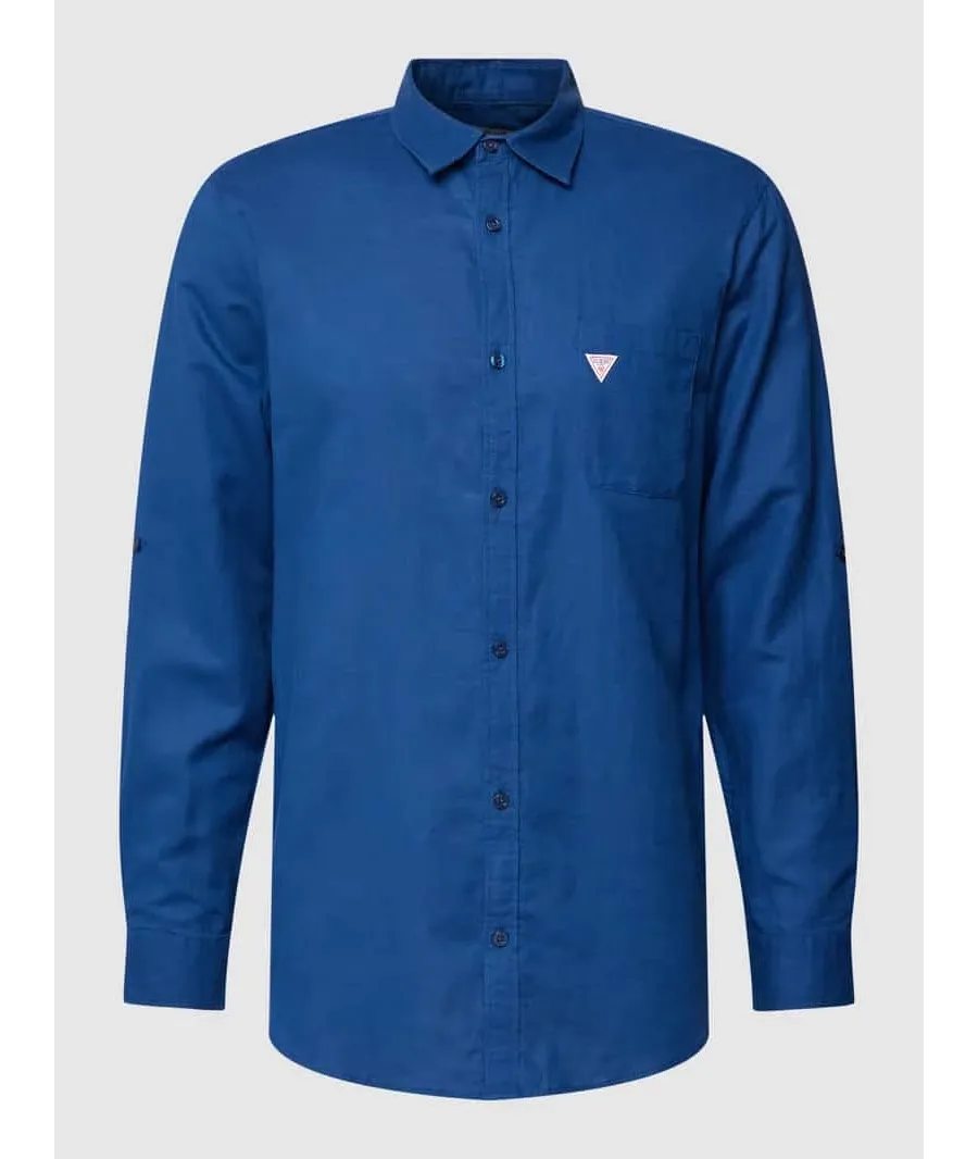 obrazek 1 Koszula casualowa o kroju regular fit z naszywką z logo