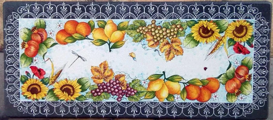 obrazek 1 Stylowy prostokątny blat z lawy wulkanicznej do ogrodu i na taras zdobiony motywem kwiatów i owoców – Ceramiche Valchida