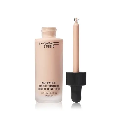 Zdjęcie MAC Studio Waterweight SPF 30/PA++ Foundation Podkład w płynie 30 ml NW13