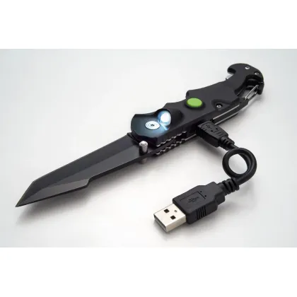 Zdjęcie Niezwykły nóż z latarką LED - ładowanie USB