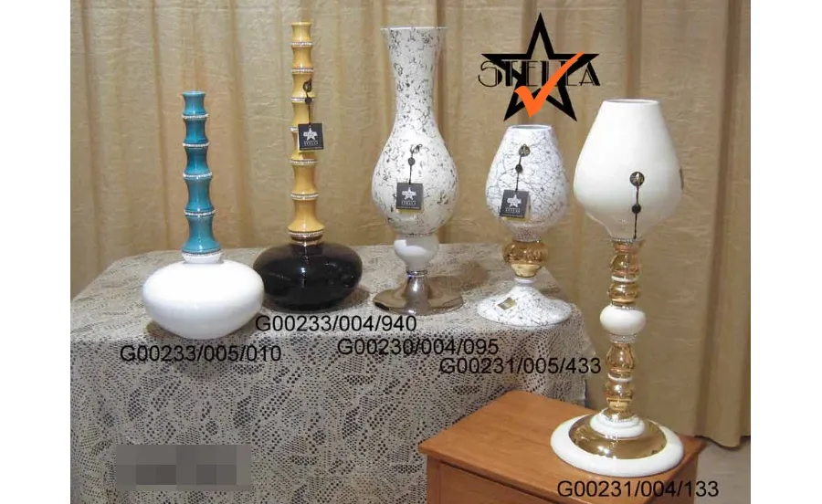 obrazek 1 Biały ceramiczny wazon ze złota siatką i kryształkami Swarovskiego