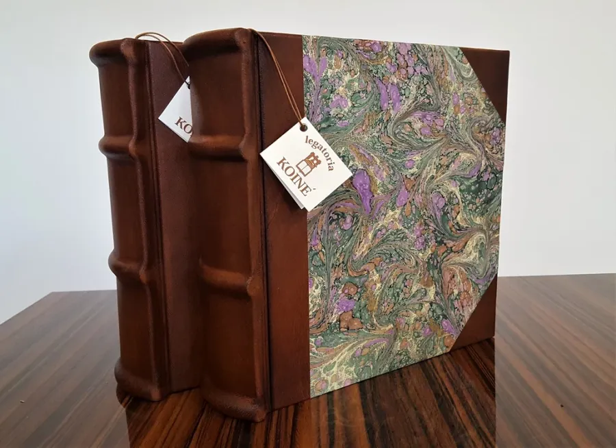 obrazek 1 Piękny foto album ze skóry