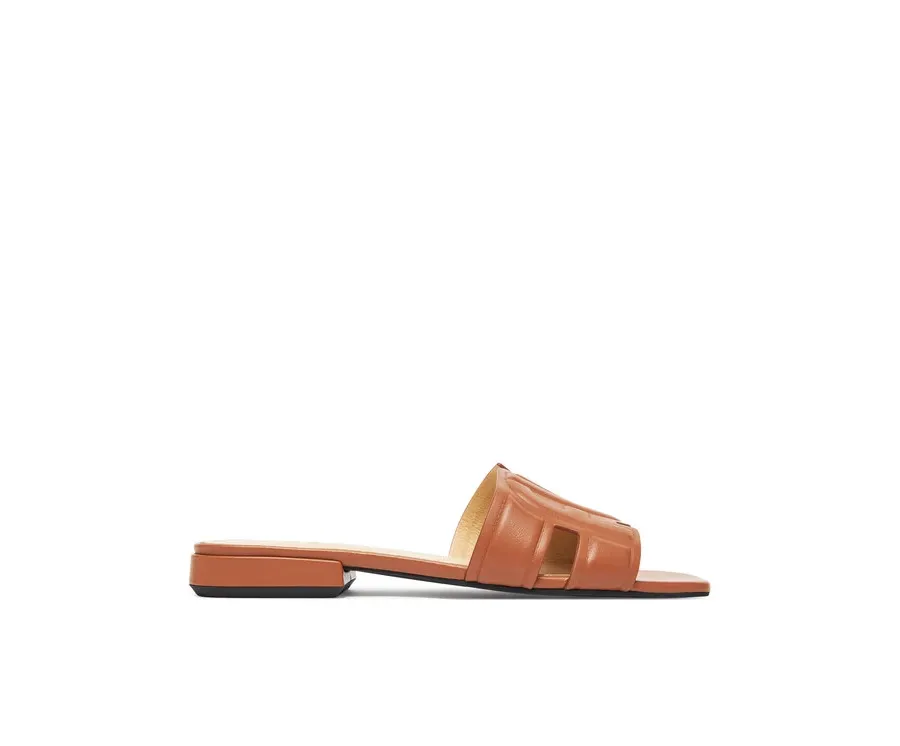 obrazek 1 Furla Klapki Summer YJ34SUM X30000 RY000 Brązowy