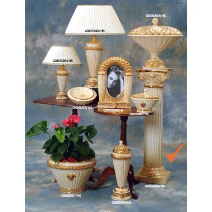 Zdjęcie Dekoracyjna ceramiczna kolumna