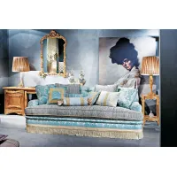 Picture A beautiful two-seater sofa with four pillows from Italy