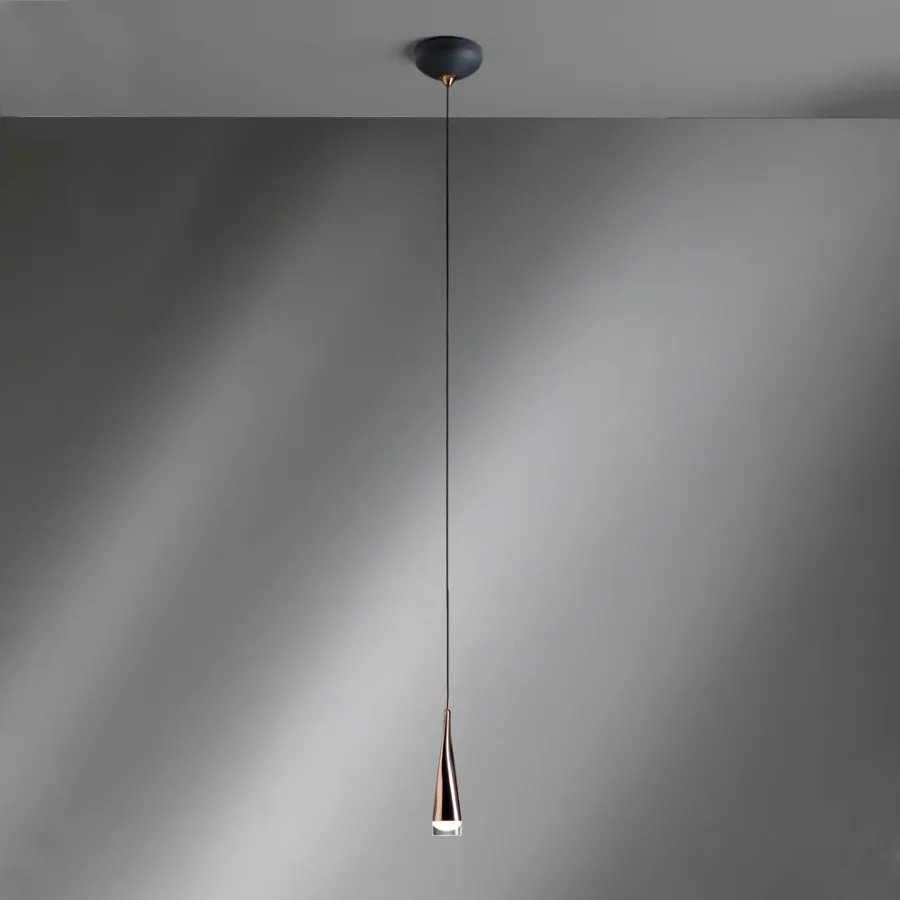 obrazek 1 Lampa wisząca Twist o unikalnym kształcie