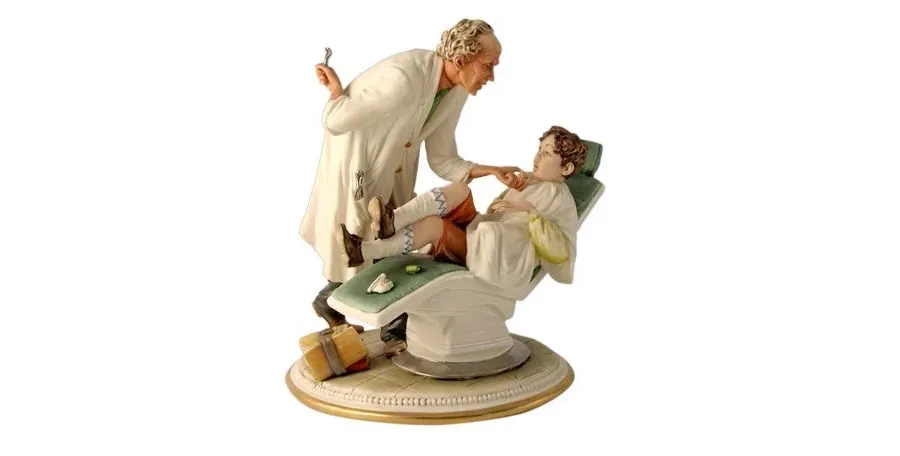 obrazek 1 Porcelanowa figurka dentysty