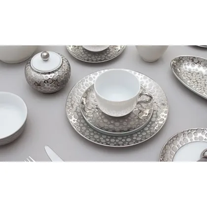 Zdjęcie Ekskluzywna porcelanowa zastawa stołowa na stół dla 12 osobowej rodziny - Porcel