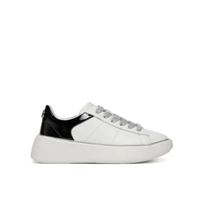 Zdjęcie TWINSET Sneakersy 251TCP042 Biały