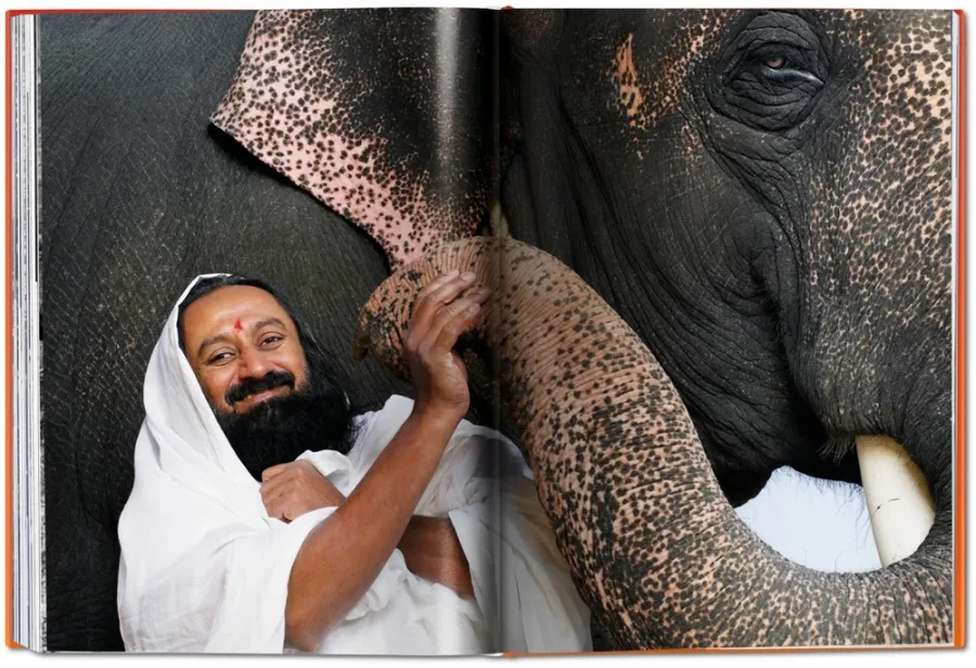 obrazek 12 Książka Michael O'Neill. On Yoga: The Architecture of Peace - Taschen