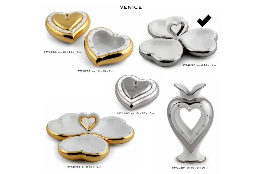 picture 1 A beautiful, triple cake stand - Bruno Costenaro