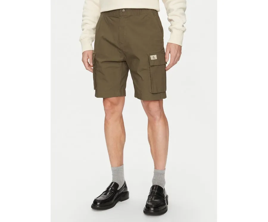 obrazek 1 Calvin Klein Jeans Szorty materiałowe J30J327376 Khaki Regular Fit