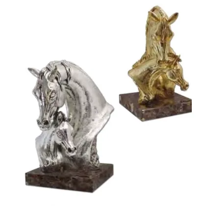 Picture A unique decorative figurine of horses in silver or gold