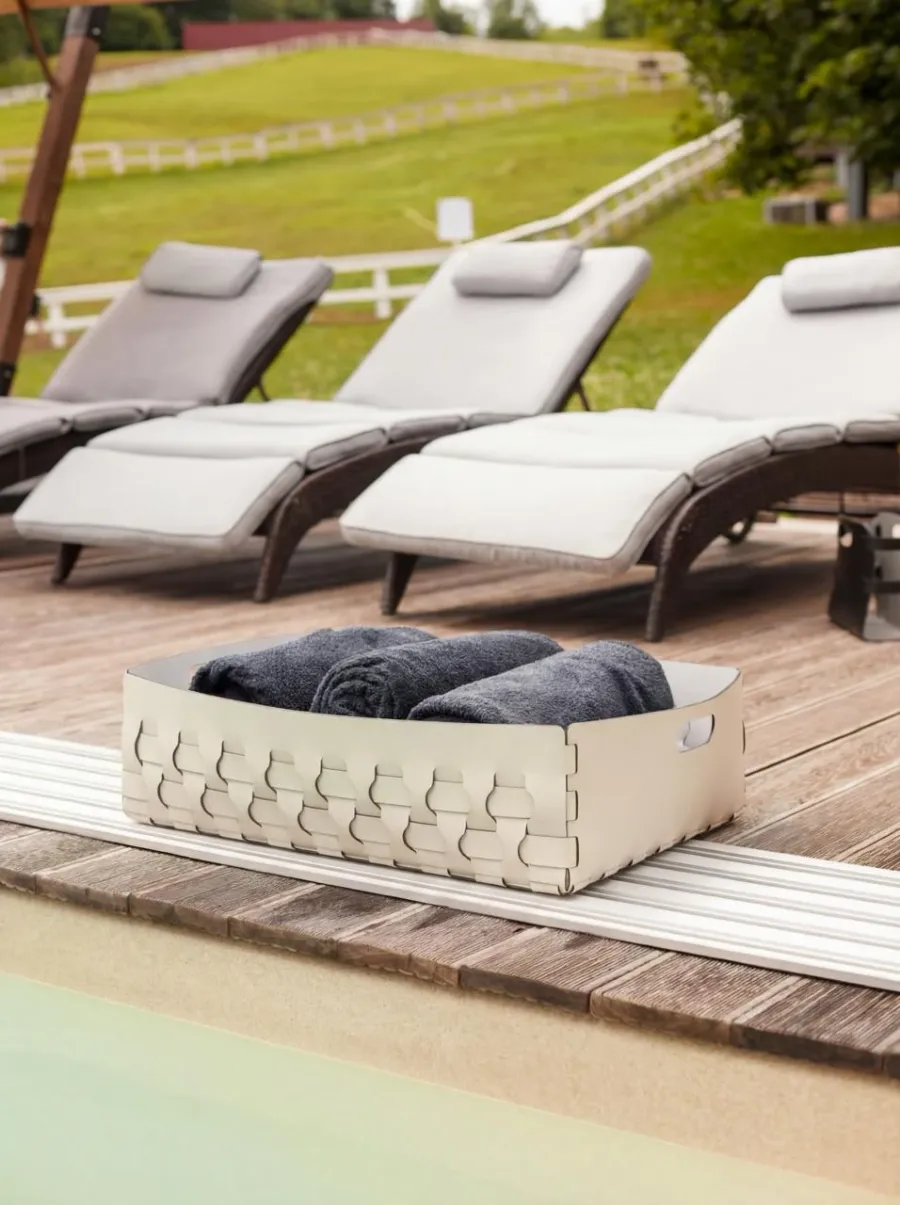 obrazek 2 Klasyczny płaski kosz Dubai 60x50xH20 cm w kolorze waniliowym