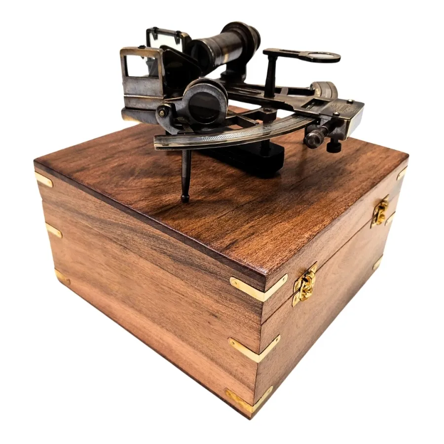 obrazek 3 Ekskluzywny Sekstans Marynistyczny w Pudełku z Litego Drewna Sekstant