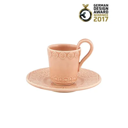 Zdjęcie Wzorzysta filiżanka ceramiczna ze spodkiem do kawy - Bordallo Pinheiro