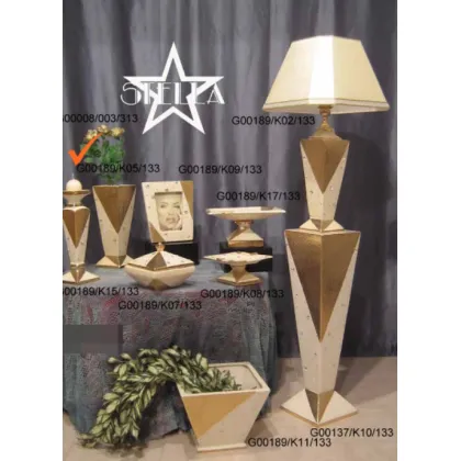 Picture A chic beige and gold ceramic candle holder with crystals