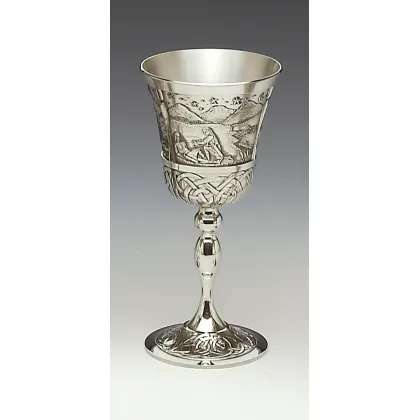 Zdjęcie Stylowy kielich do wina z pewteru z przedstawieniem legendarnej grupy wojowników