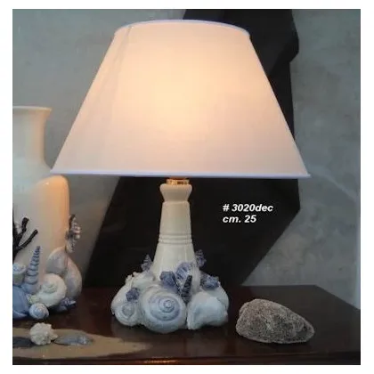 Zdjęcie Lampa do wnętrz z muszlami