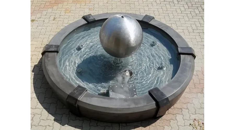 obrazek 2 Zjawiskowa fontanna Saturno do oryginalnego ogrodu