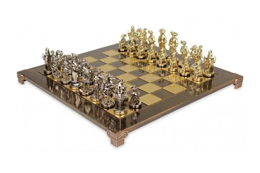 picture 3 Unique chess set – Medieval Knights!