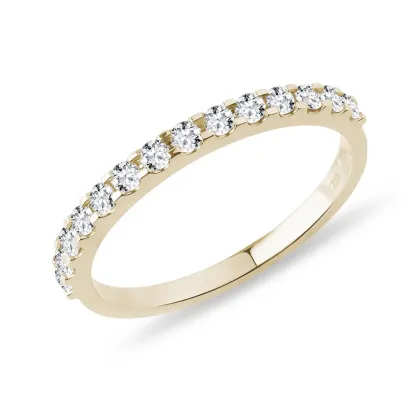 Zdjęcie Obrączka z żółtego złota z diamentami w stylu half-Eternity KLENOTA