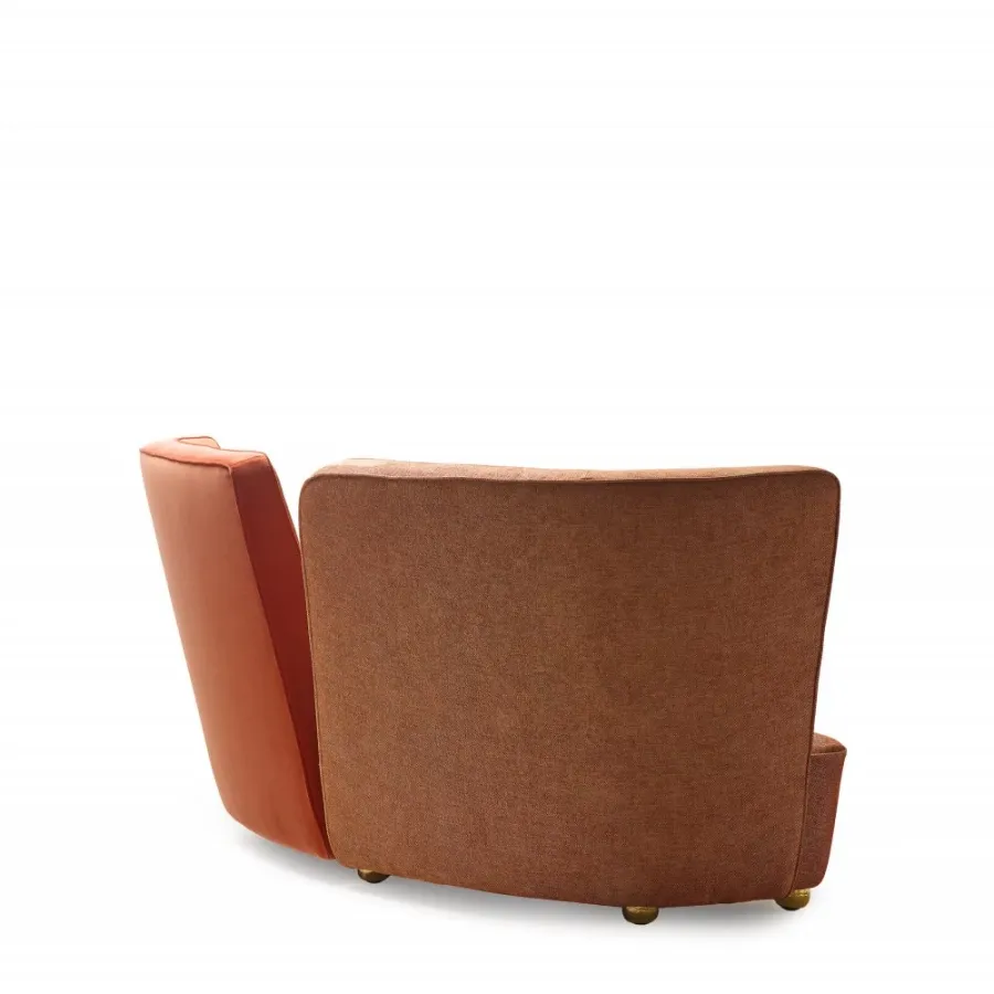 obrazek 2 Sofa o niezwykle oryginalnym designie H.110xL.250xP.108 cm