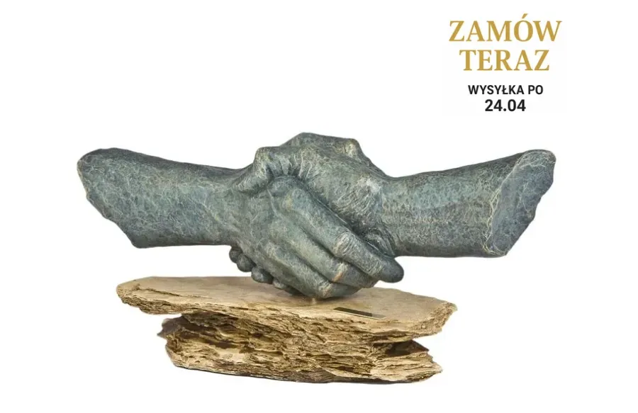 obrazek 1 Uścisk dłoni - rzeźba na prezent dla szefa!