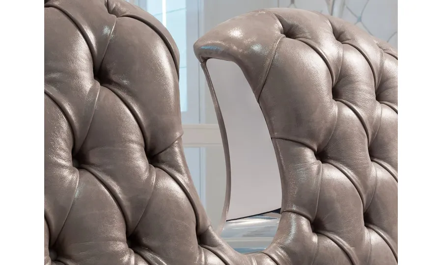 picture 3 Italian sophisticated leather sofa - Brummel