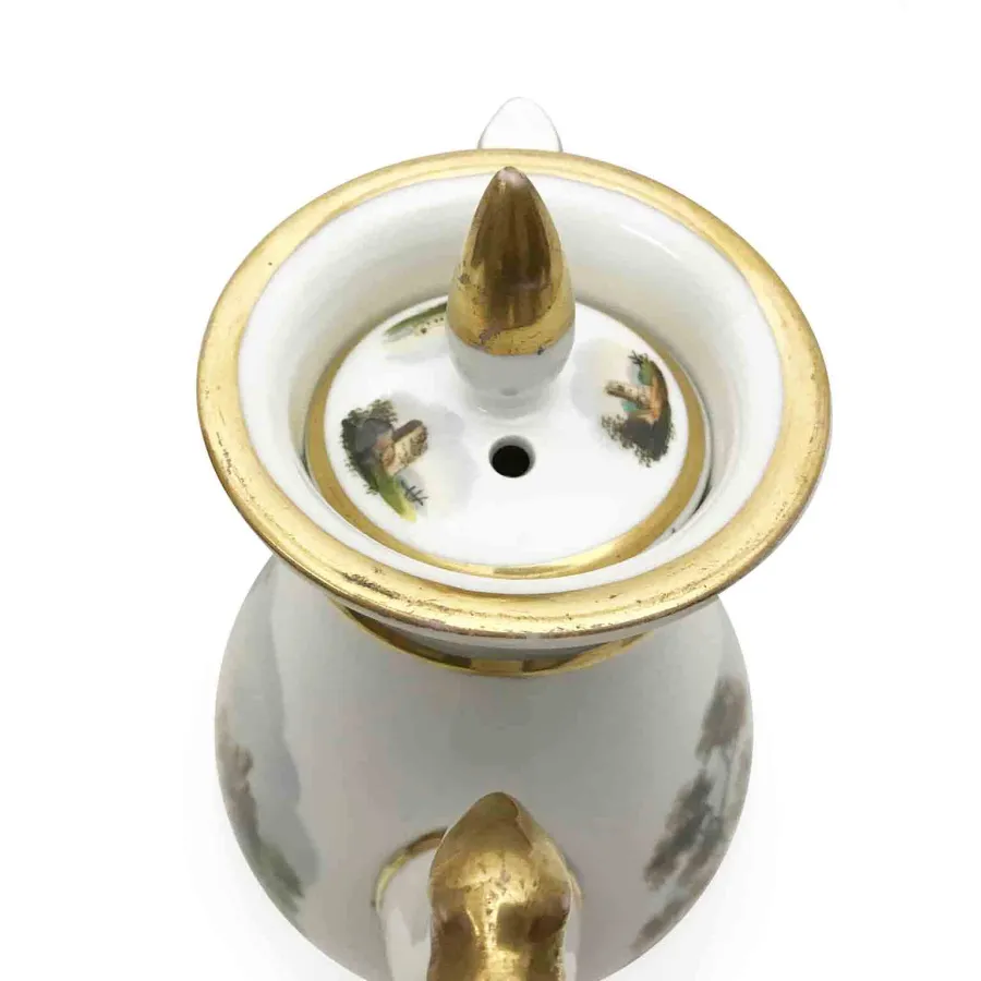 obrazek 5 XIX-wieczny serwis do herbaty z porcelany