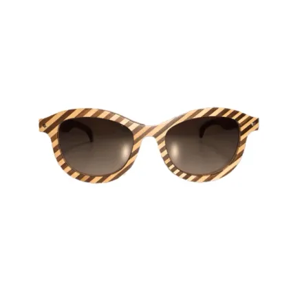 Zdjęcie Orzech włoski i klon - wyjątkowe damskie okulary - Legno Light