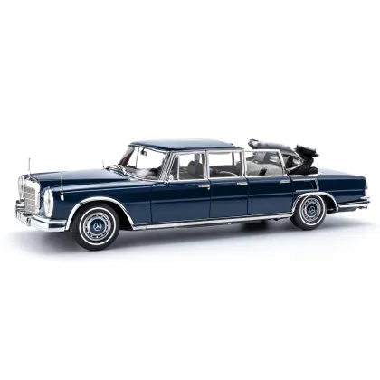Zdjęcie Replika Mercedes-Benz 600 Pullman (W100)