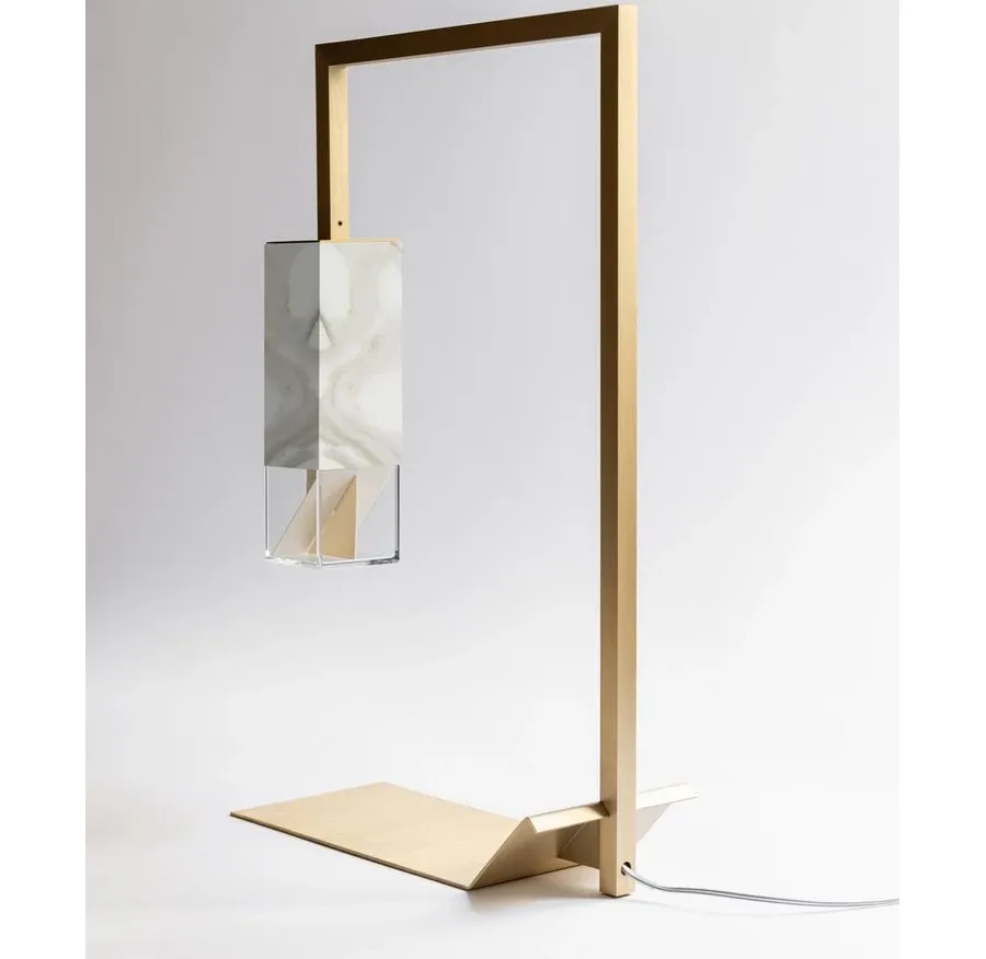 obrazek 2 Elegancka lampa stołowa z marmurowym wykończeniem