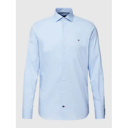 Zdjęcie Koszula biznesowa o kroju slim fit z popeliny